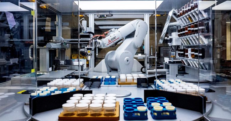 Umělá inteligence si vysnila 380 000 nových materiálů.  Další výzvou je udělat je