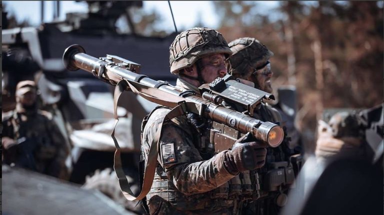 USA schvalují prodej raket Stinger Německu, Itálii a Nizozemsku.