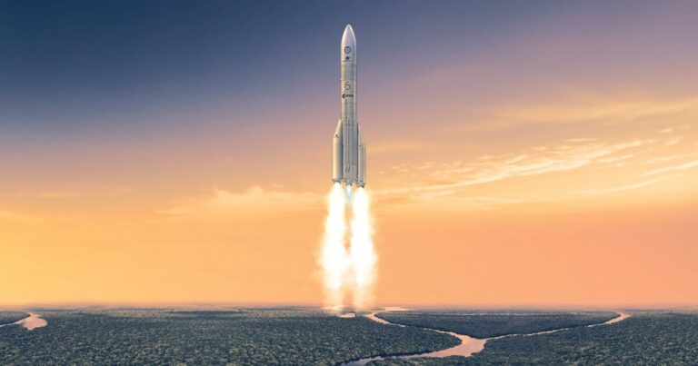 Jak sledovat první let těžké výtahové rakety Ariane 6