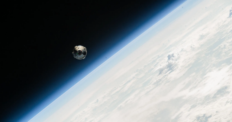 Astronauti Starlineru „neuvízli“ na ISS minimálně do srpna