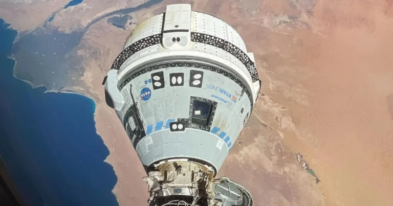 Technické poruchy zanechávají posádku Starlineru „uvězněnou“ na ISS na neurčito