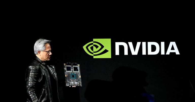 Nvidia říká, že její čip Blackwell je v pořádku, není zde nic k vidění