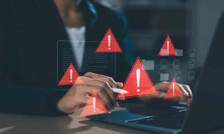 Okamžitě vás chráňte před digitálními podvody